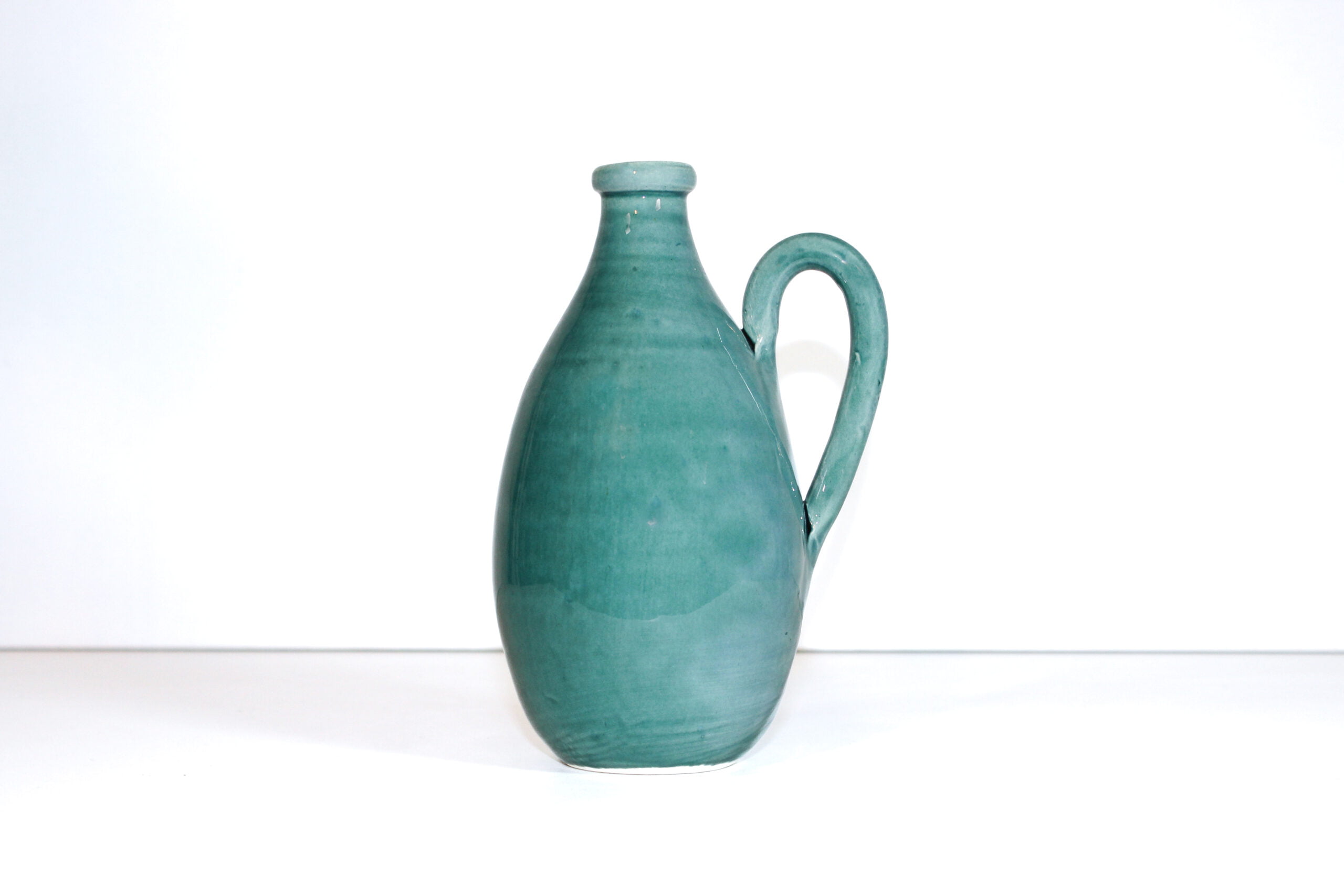 petit huilier bleu en céramique artisanale